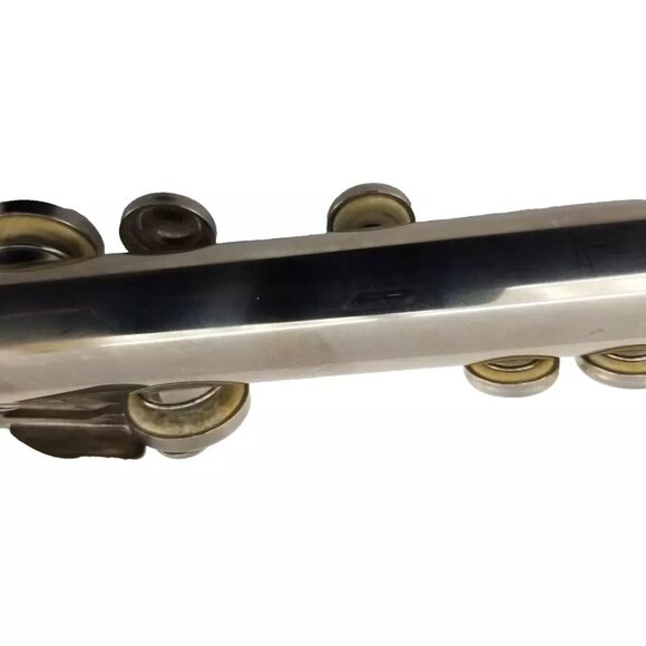 ARTLEY FLUTE  SILVER Plate in Original Case 17-0 Serial # 672106 - Picture 12 of 16